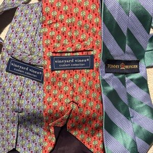 MENS TIE. Tommy Hilfiger and Vineyard Vines Ties Set of three ties.